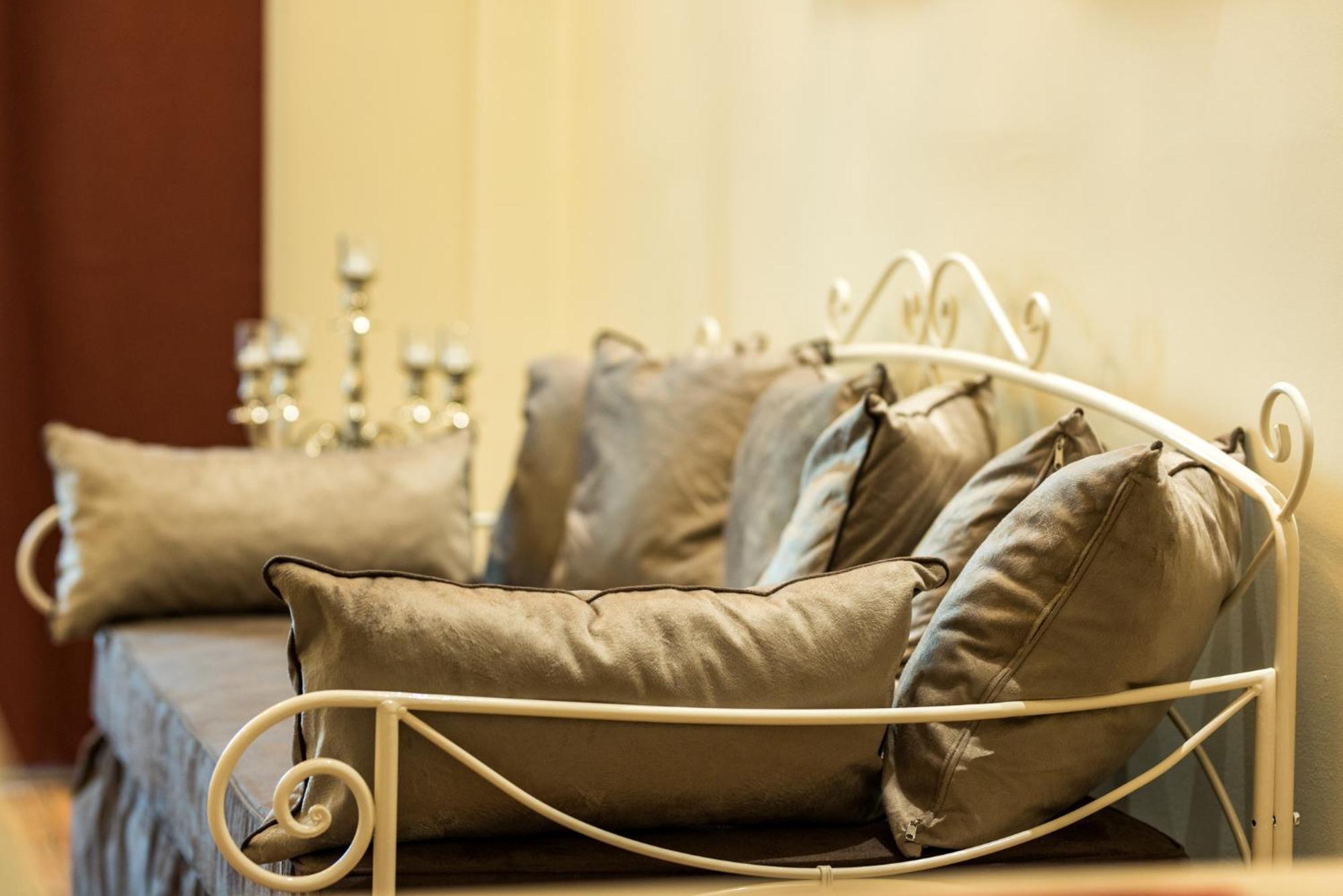 Oinoelia Luxury Suites & Residence 波托什 外观 照片