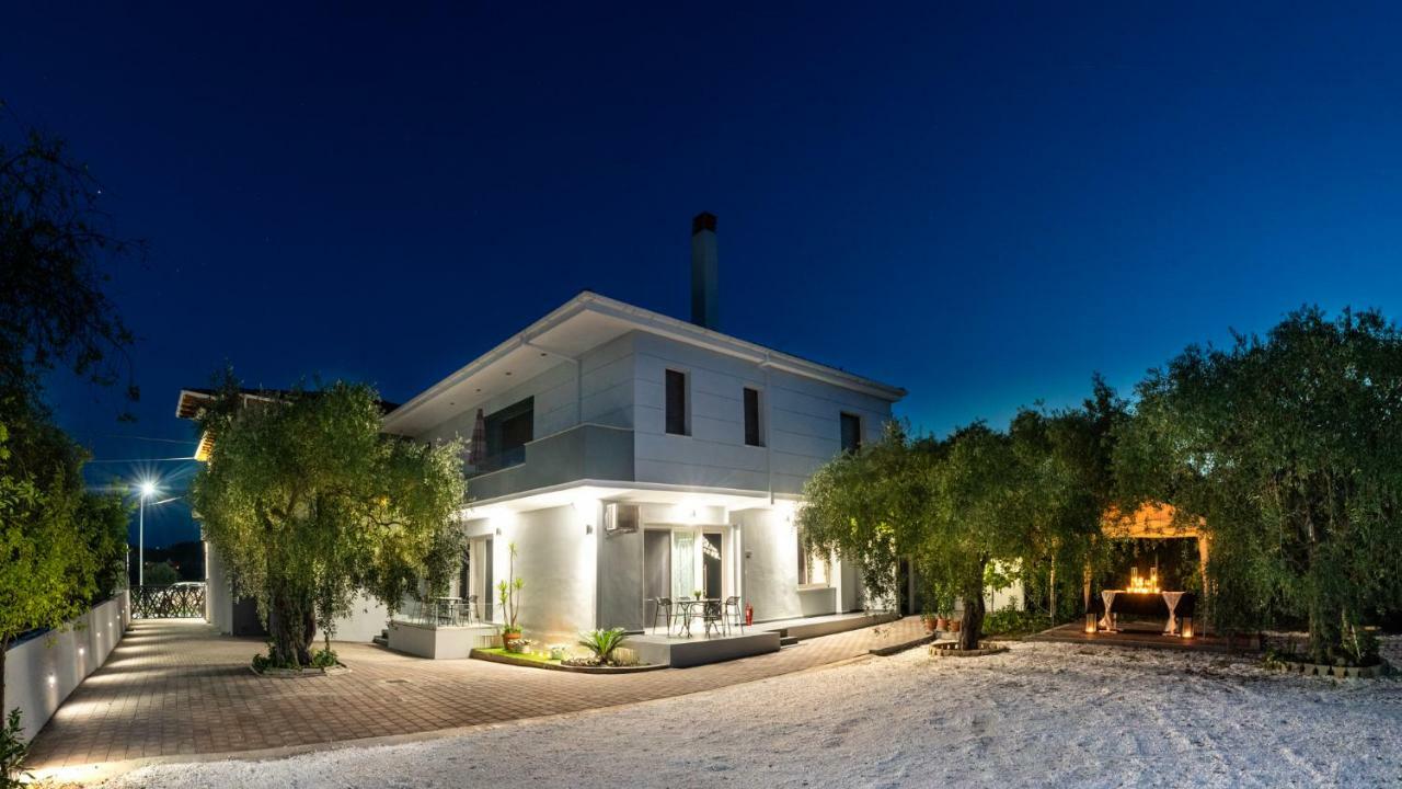 Oinoelia Luxury Suites & Residence 波托什 外观 照片